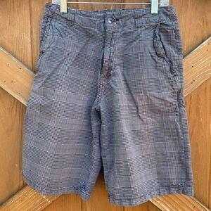 O'Neill Men's Black/Gray Plaid Check Bermuda Shorts. Size 26. VGUC!